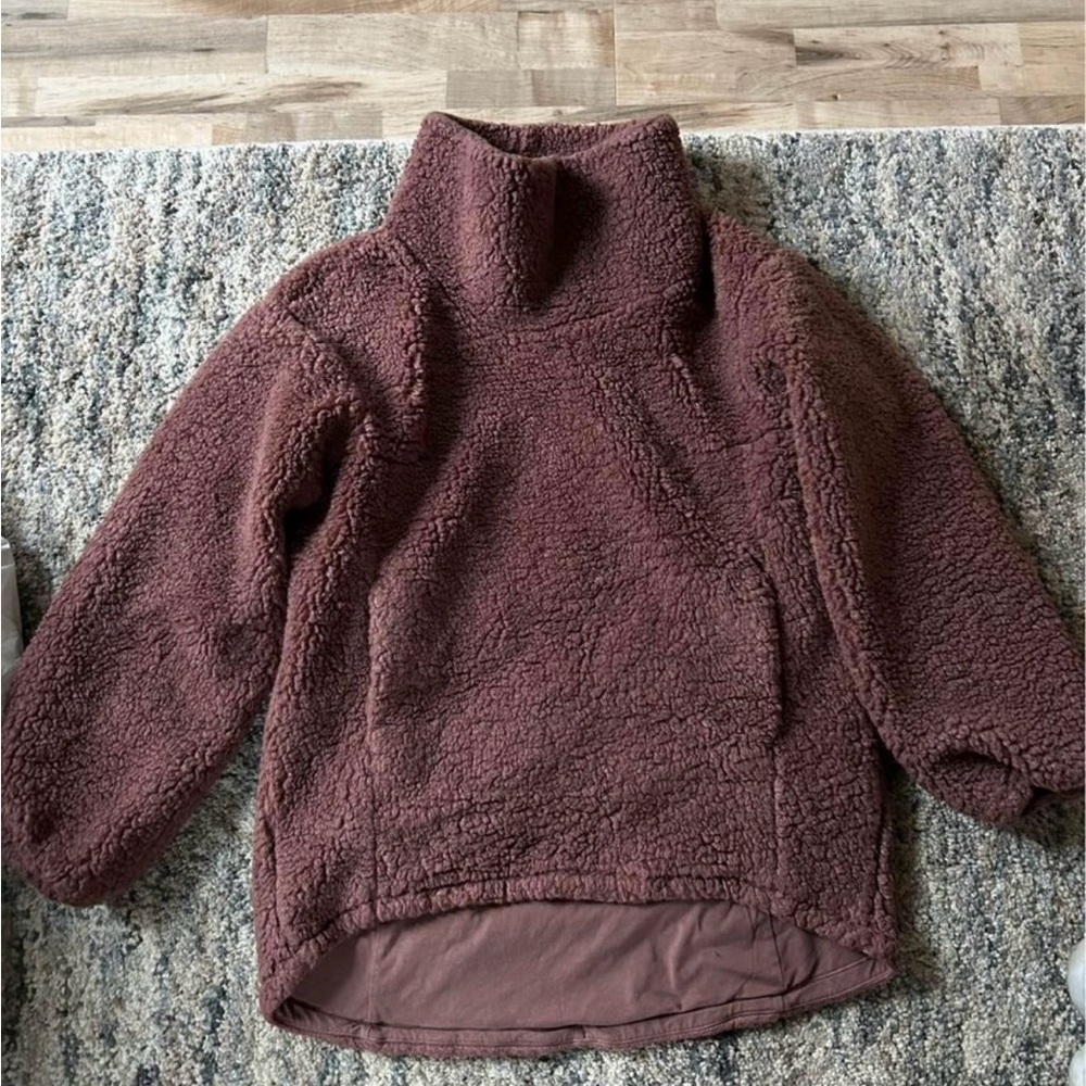 Lululemon Sherpa